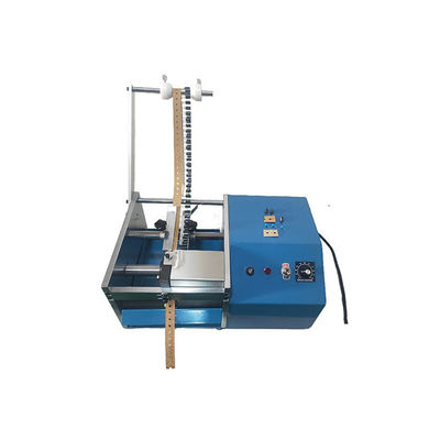 Machine à découper des composants à bande et à bobine entièrement automatique