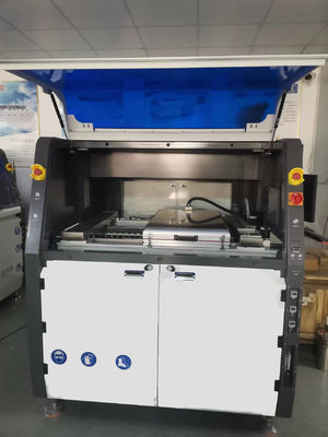 SMT Full Automatic DIP Lead Free Flux Spray Préchauffage du PCB soudage à ondes sélectives