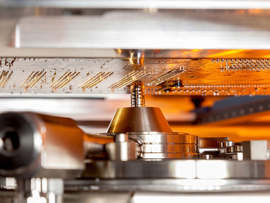 Conception modulaire de la machine de soudage à ondes sélectives à double pot à 99,998% de pureté de N2